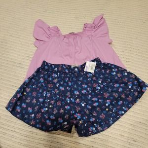 Set of purple shirt and floral shorts for girls, size 4